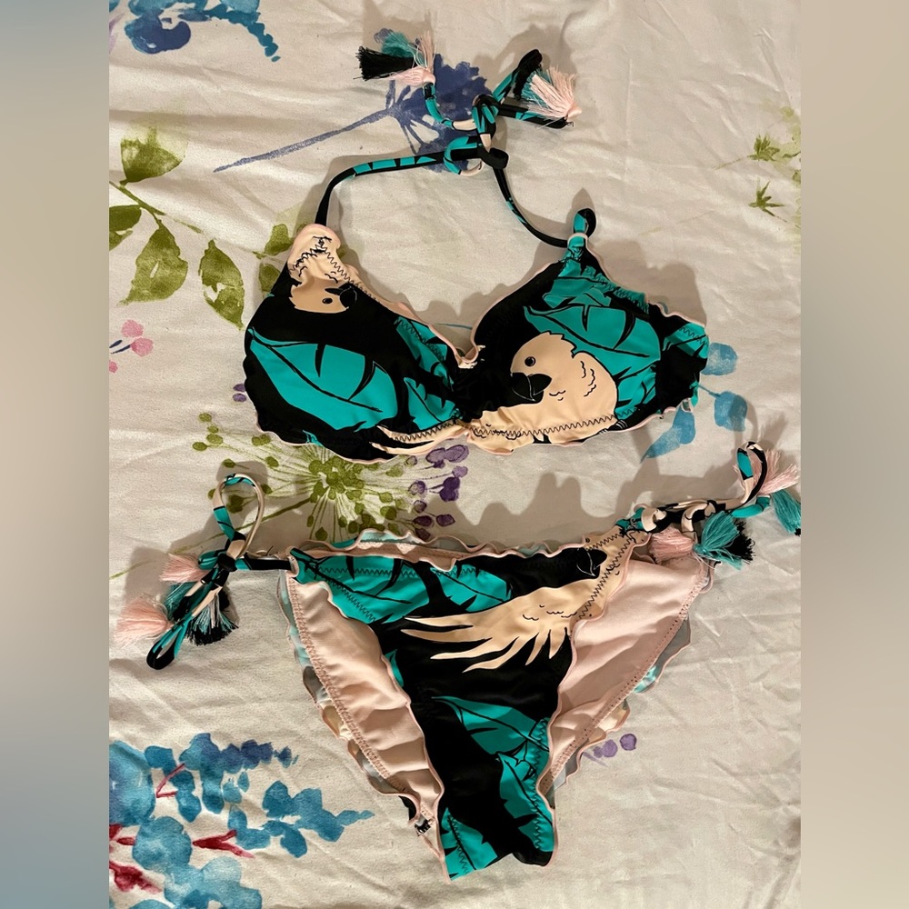 New Tropical Print Ruched Bikini Medium